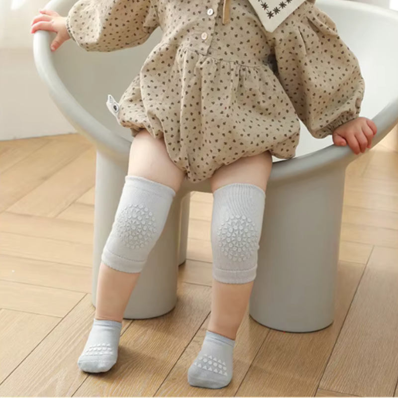 Baby Sock & Knee Pad Set