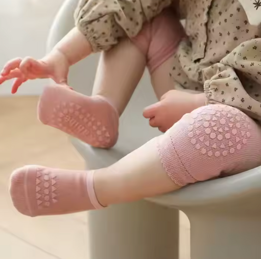 Baby Sock & Knee Pad Set